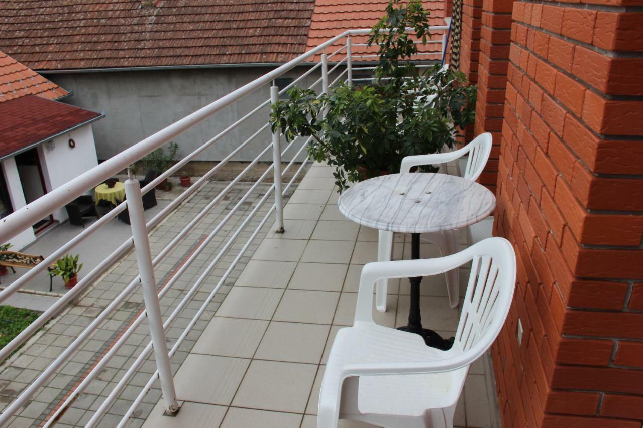 Lux House Olga Apartment Ruma Luaran gambar